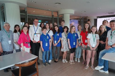 Ассоциация Мост дружбы обратилась в Ресурсный Центр Инициатива за помощью в организации экскурсии на завод L
